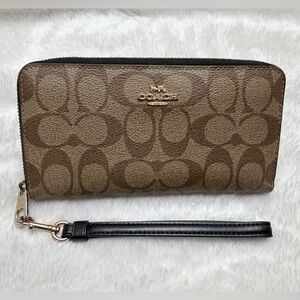 Coach Tan and Black Signature Wristlet